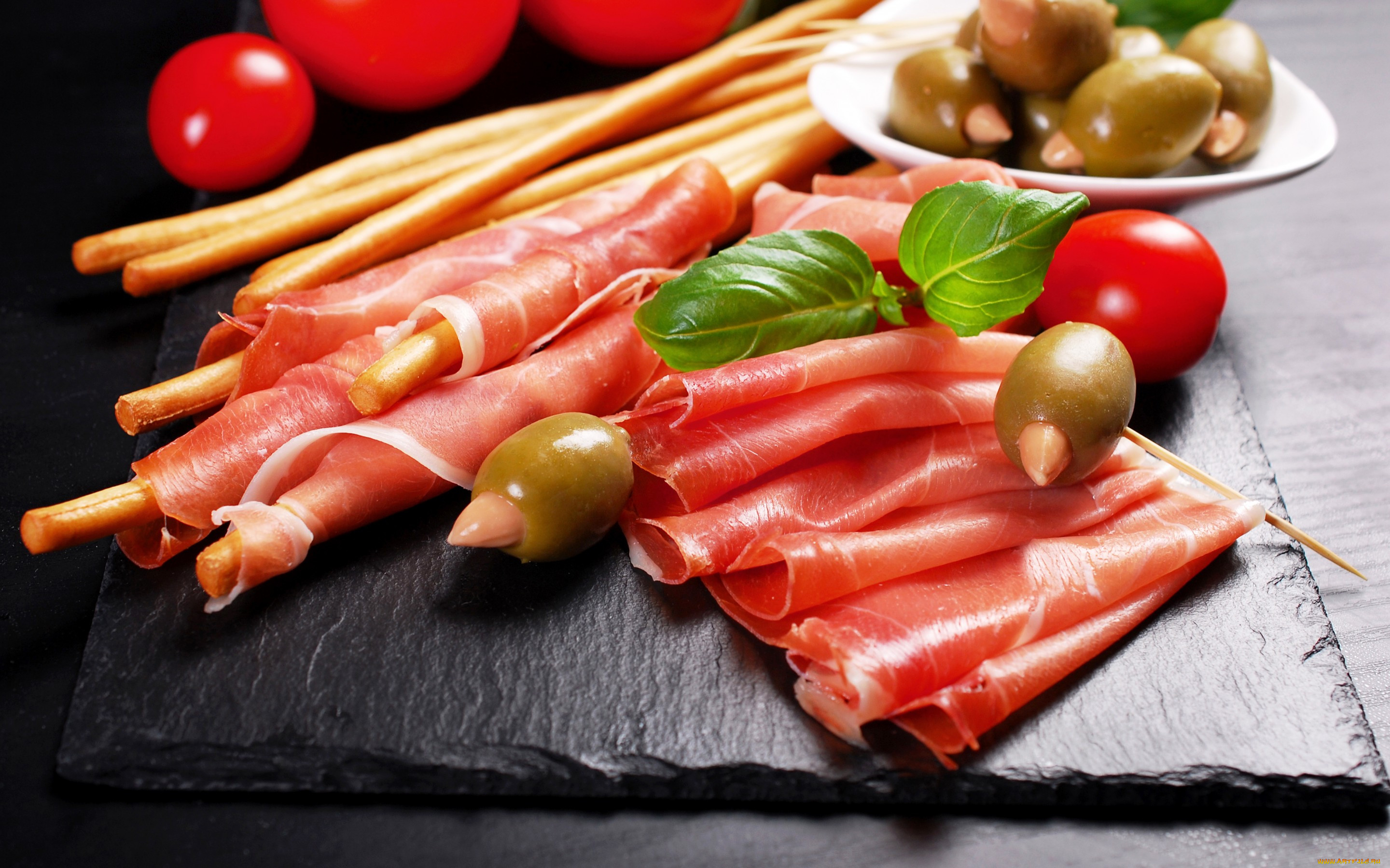 ,  , tomato, olives, , , , , bacon